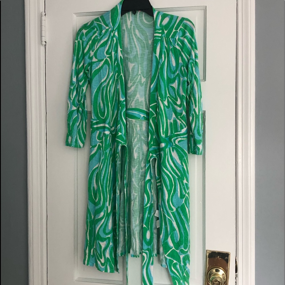 adorable lilly pulitzer wrap/wrap dress